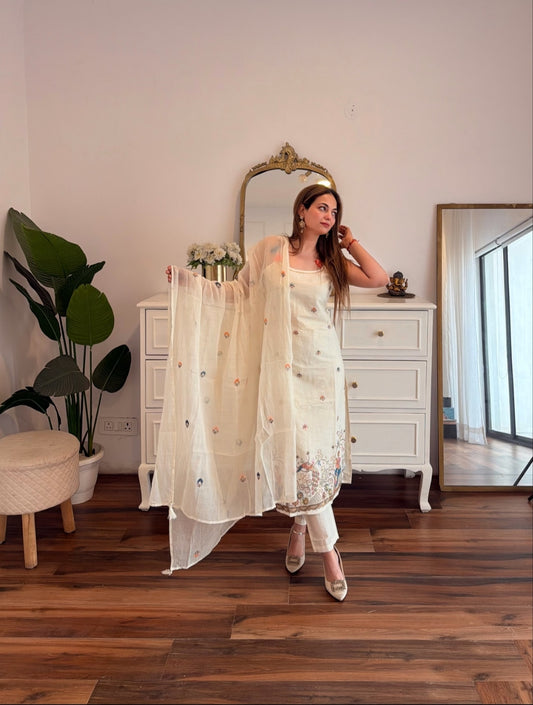 Ivory Multicolour Embroidered Suit Set with Lightweight Dupatta
