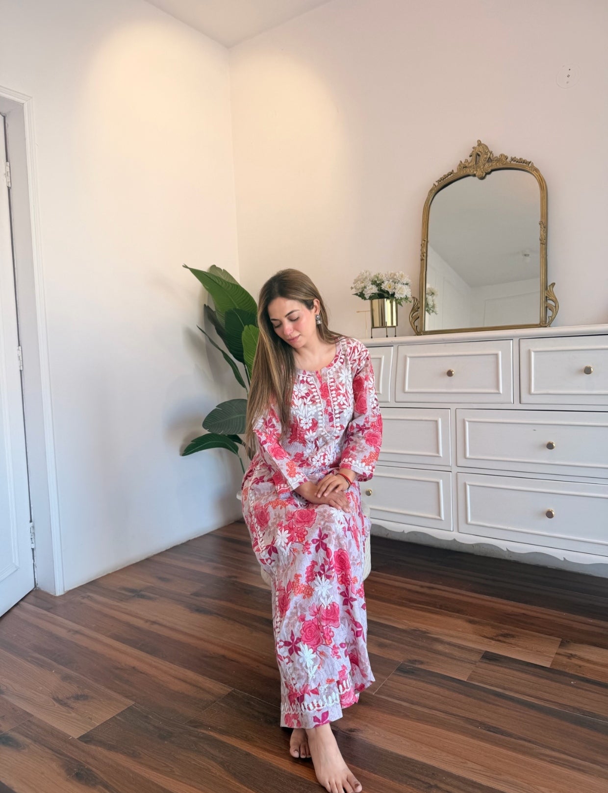 Pink Floral Chikankari Suit Set with Delicate Thread Embroidery