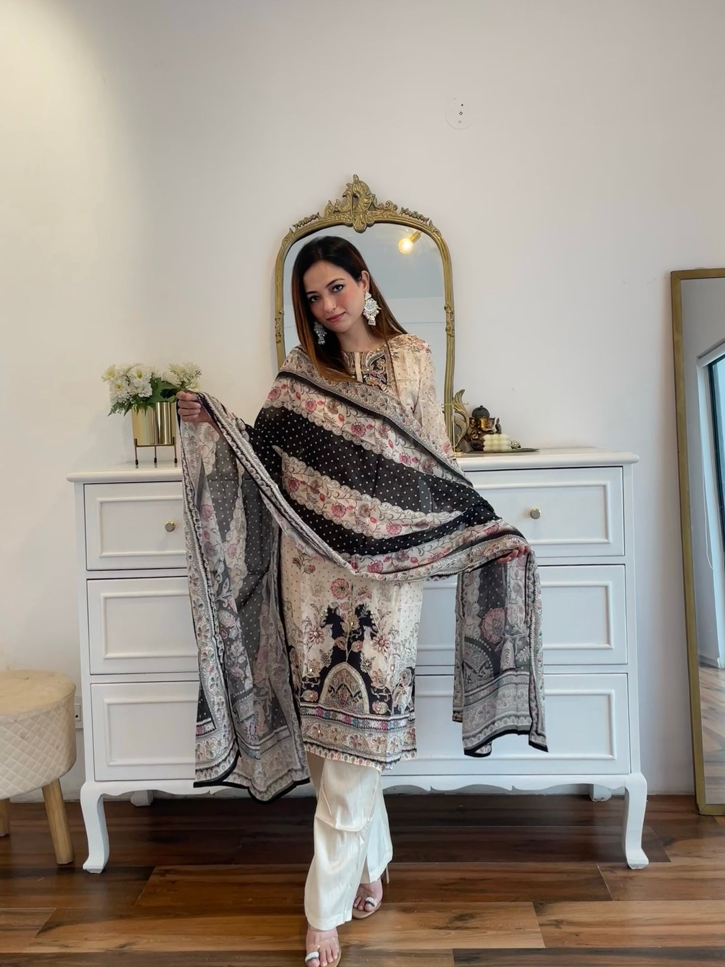 Cream Elegance Printed Embroidered Crap Suit Set
