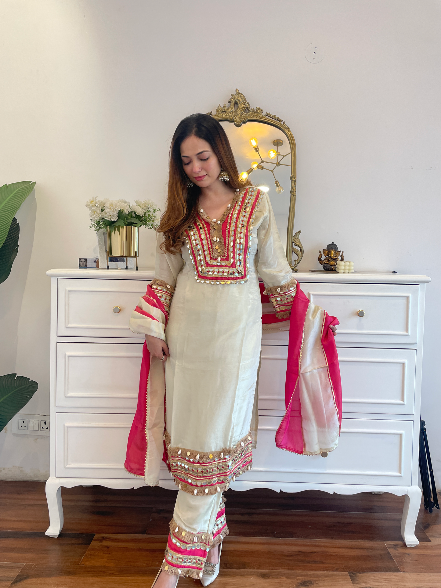 Ivory Radiance Mirror Embroidered Suit Set ✨